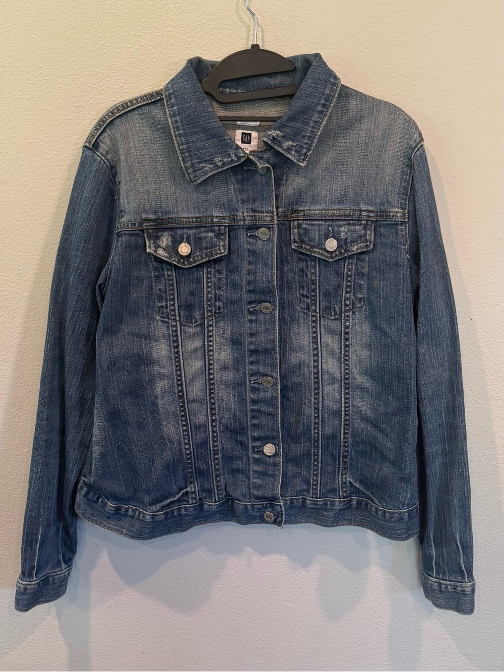 Vintage Y2K GAP Denim Trucker Jacket Blue Distressed Button Women’s Large